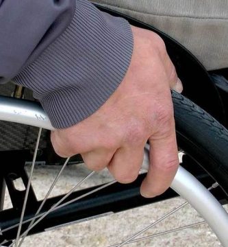 que es una persona dependiente