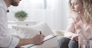 Distimia: qué es, síntomas, causas, prevención y tratamiento 1 distimia que es sintomas causas prevencion y tratamiento